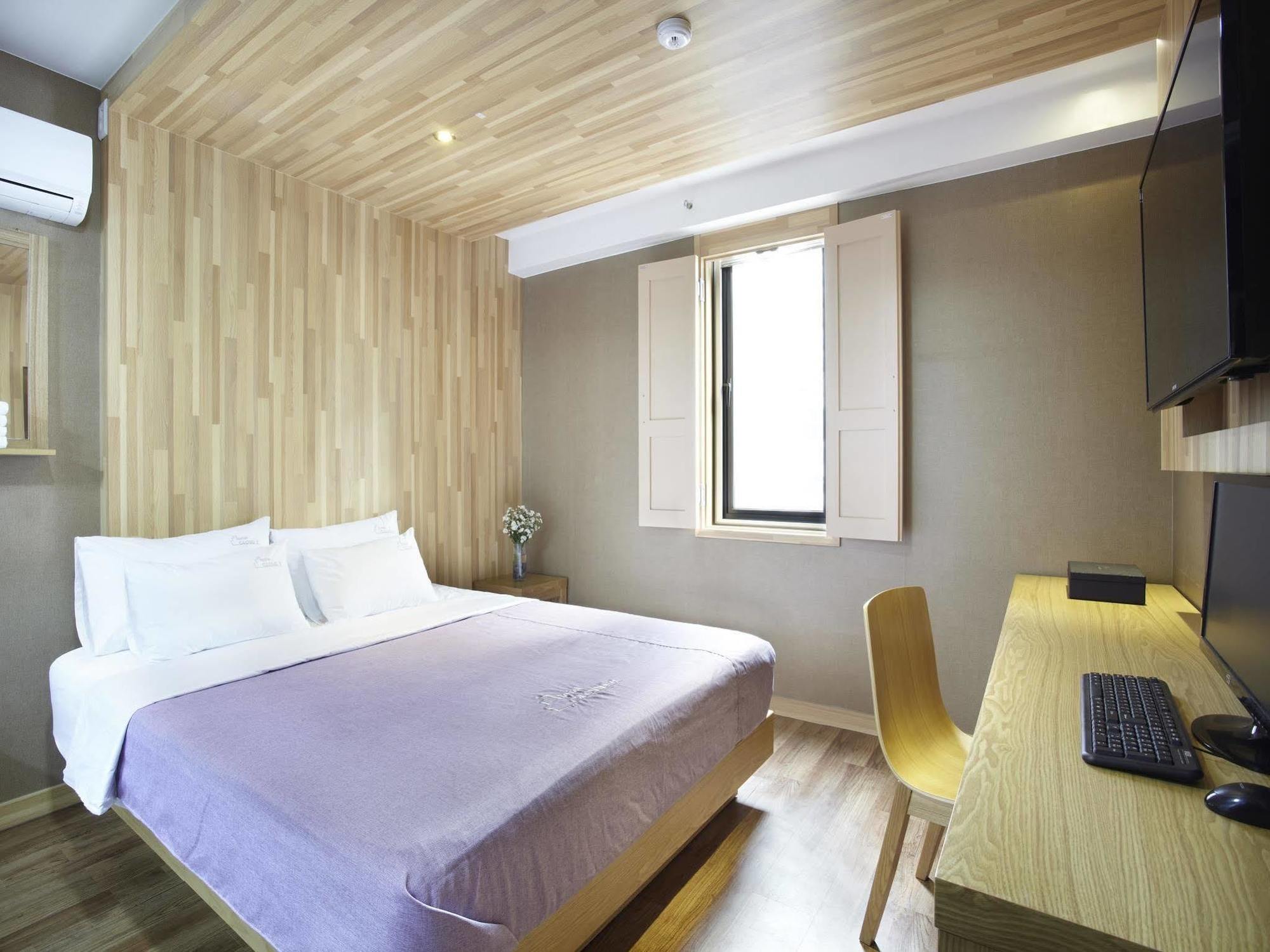 Hotel Cloud 9 Пусан Экстерьер фото
